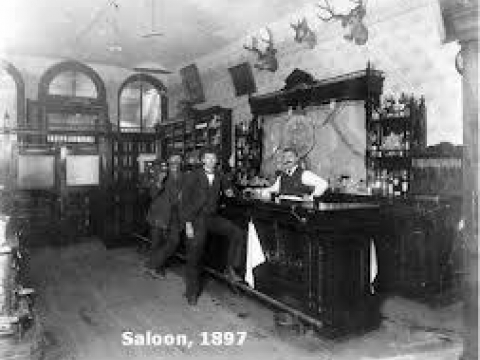 SALOON 1897